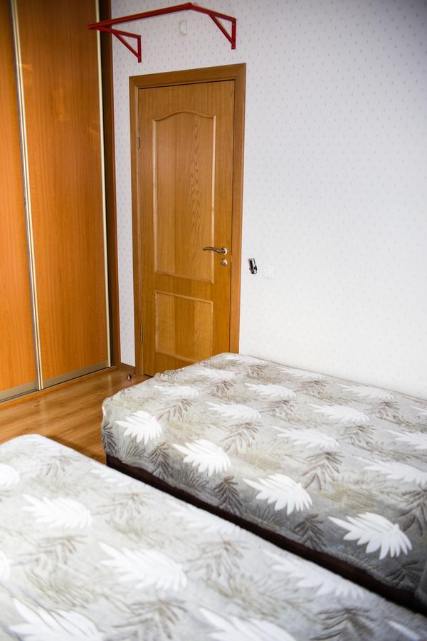 Family Hostel Minsk Buitenkant foto